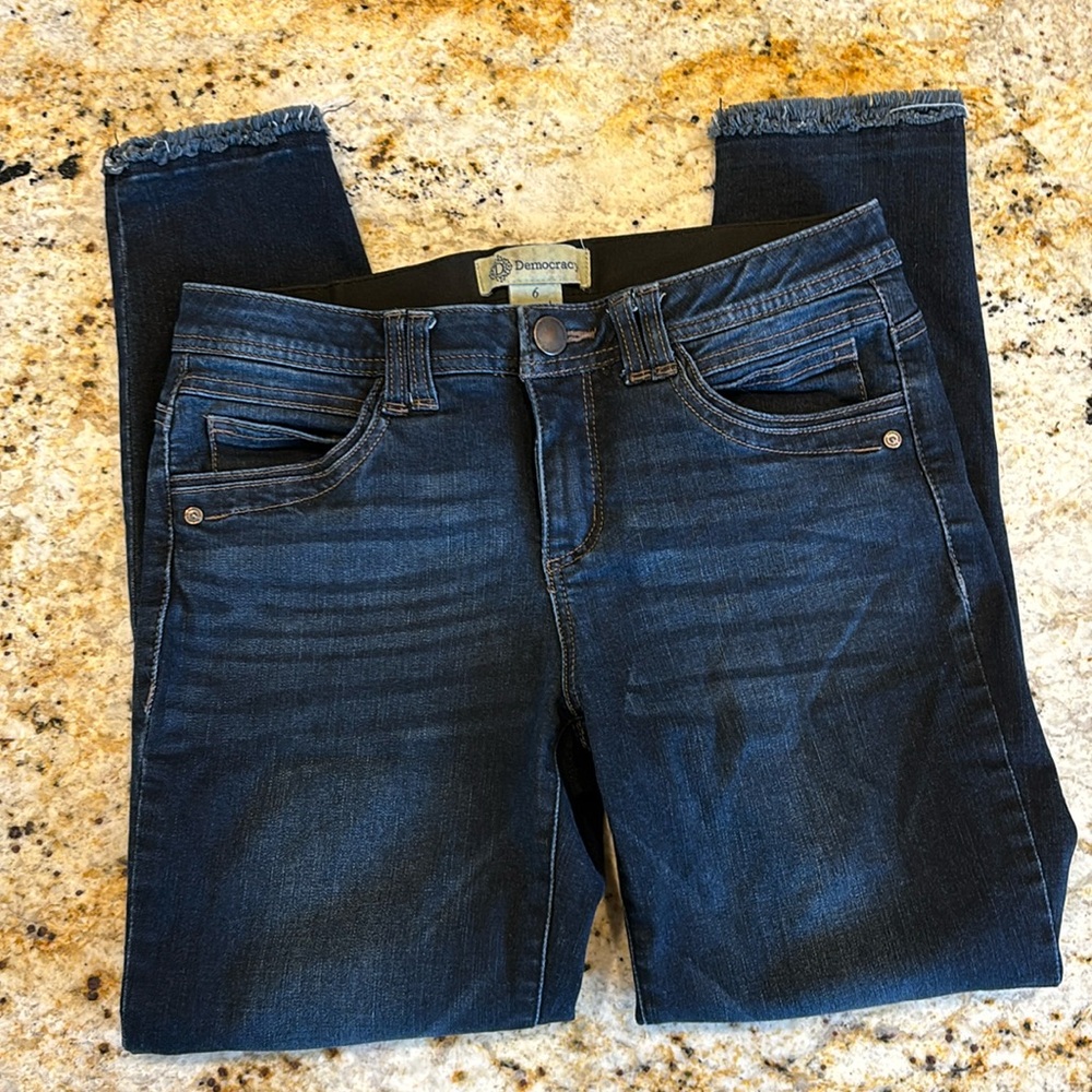 Democracy skinny jeans with “Ab” Technology